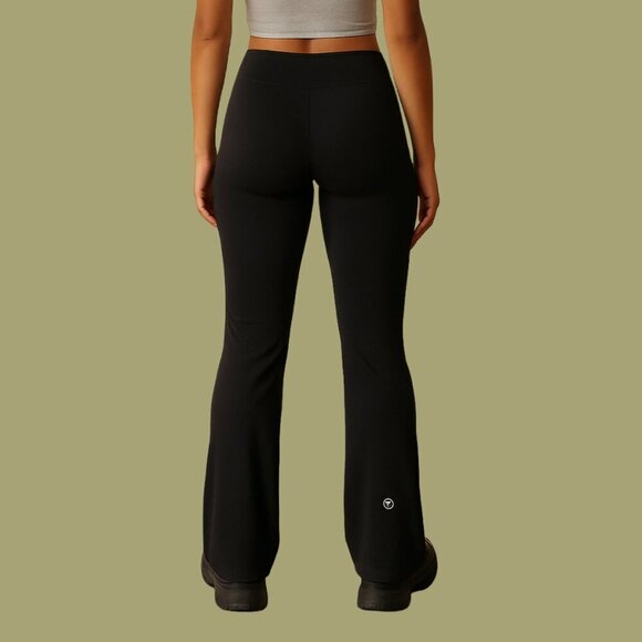 ✨ Reversible Lululemon Groove Flare Pants (Y2K Style) | Size 6 - Picture 4 of 13